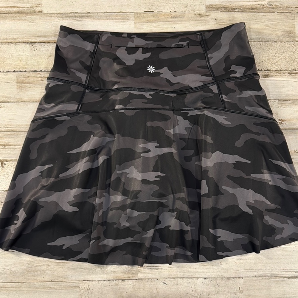 Athleta Match Point Black Camouflage Women's Skort with built in shorts - Picture 12 of 15